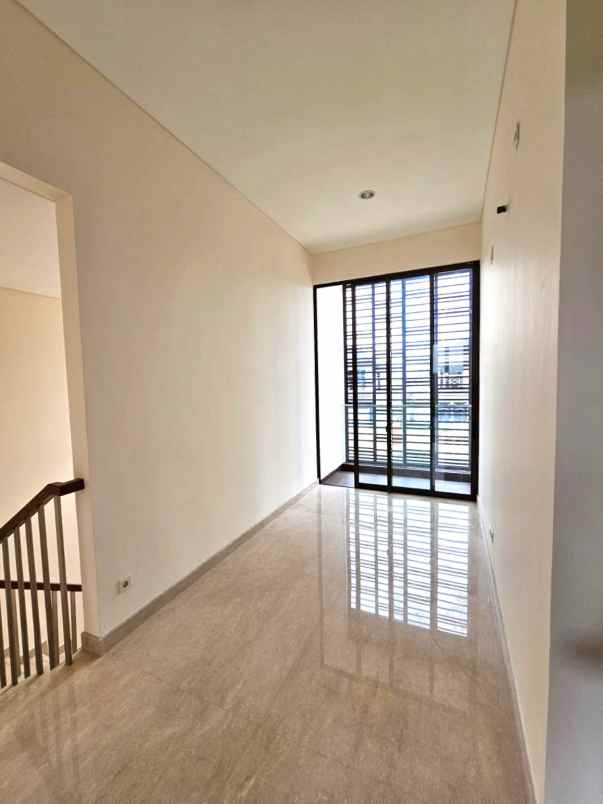 dijual rumah cluster toba asya