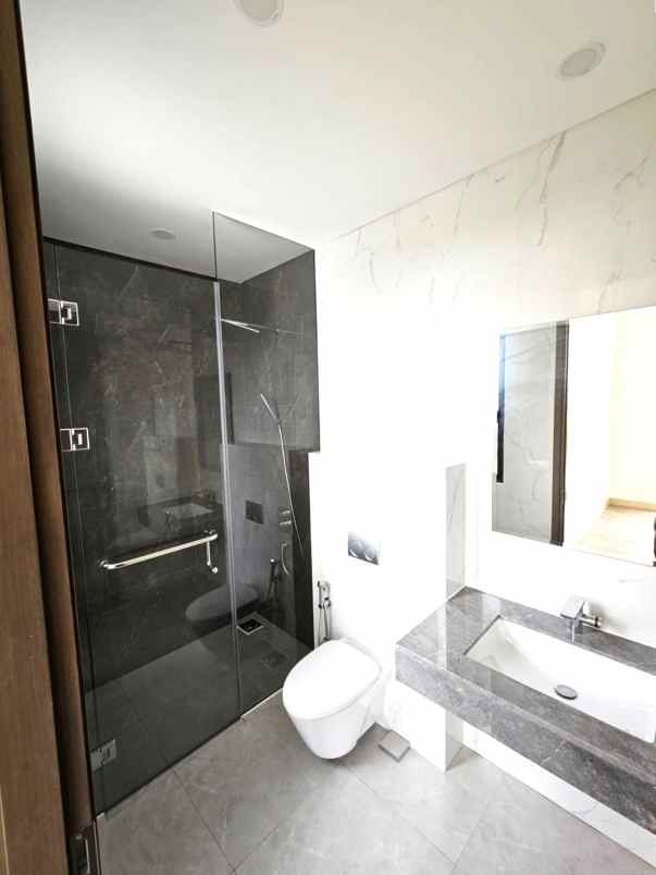 dijual rumah cluster toba asya