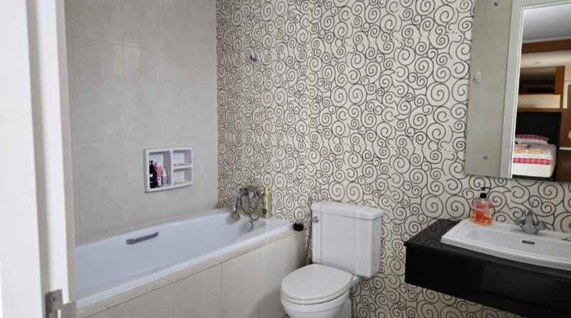 dijual rumah cluster vernonia