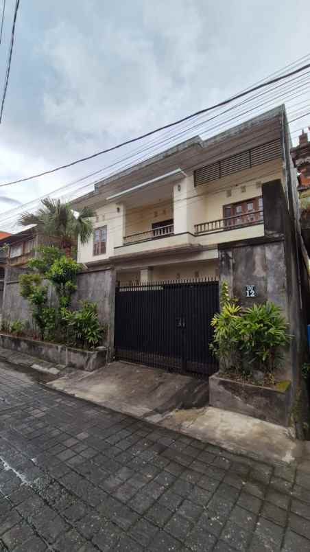 dijual rumah dalung permai