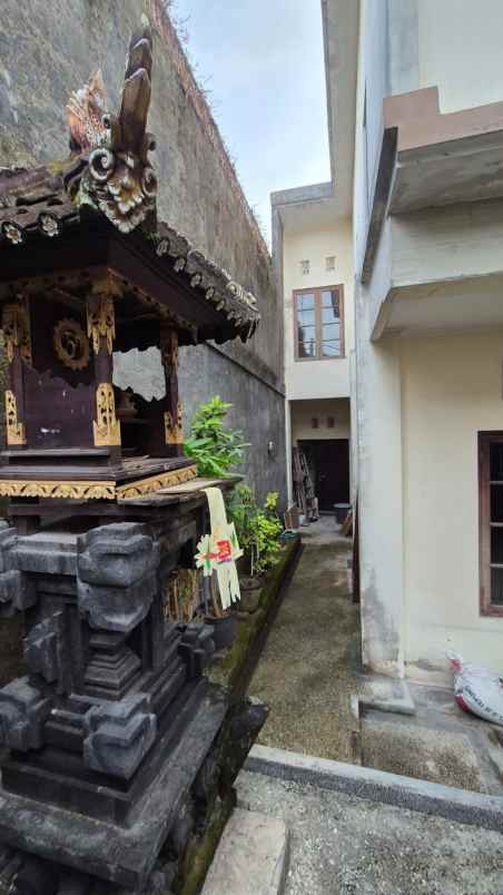 dijual rumah dalung permai