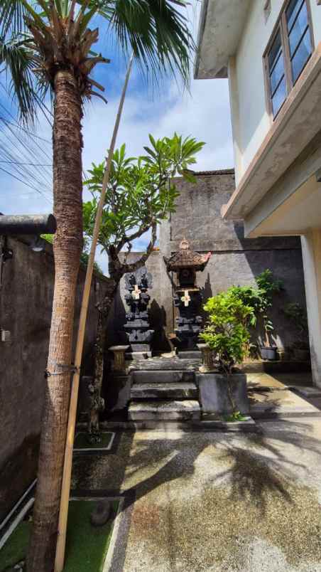 dijual rumah dalung permai