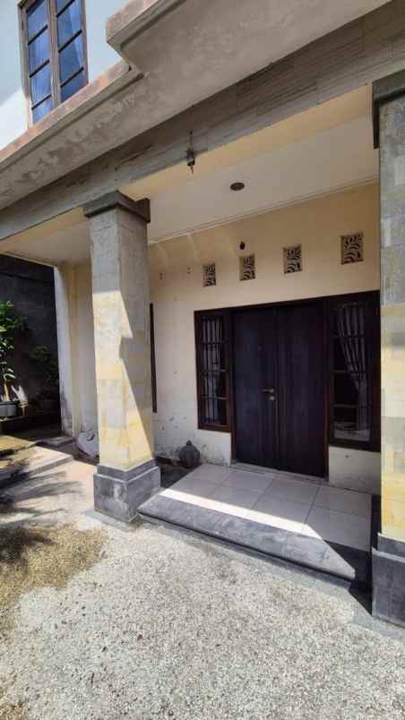 dijual rumah dalung permai