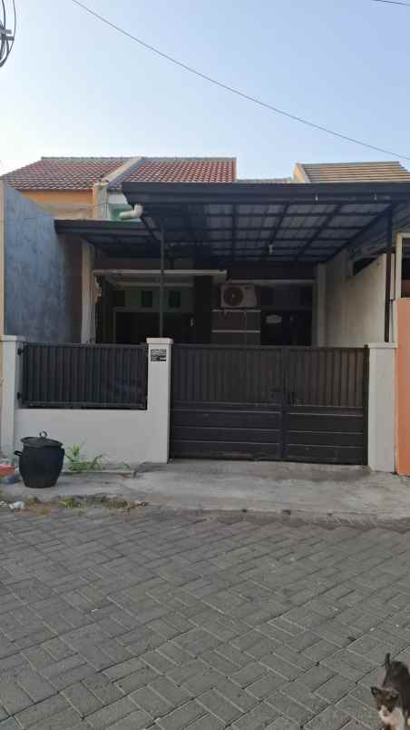 dijual rumah dekat kampus upn dan uin jalan merr