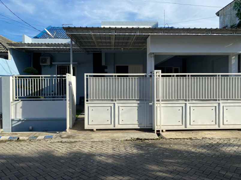 dijual rumah deltasari baru
