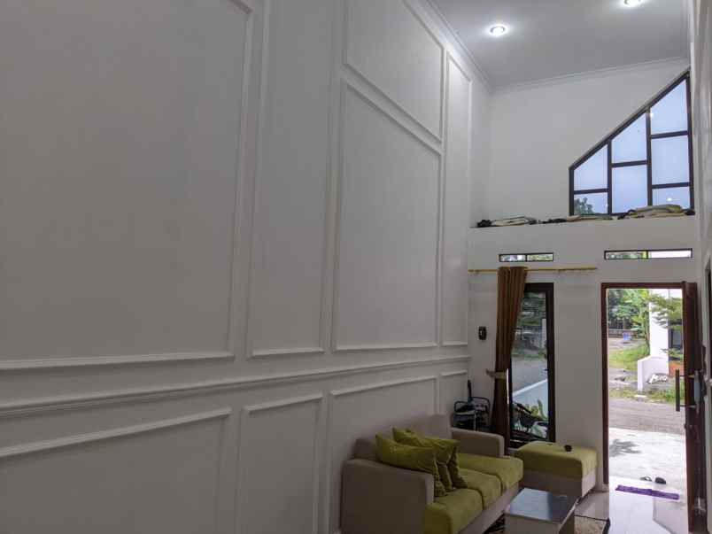 dijual rumah dengan akses tol jogja solo