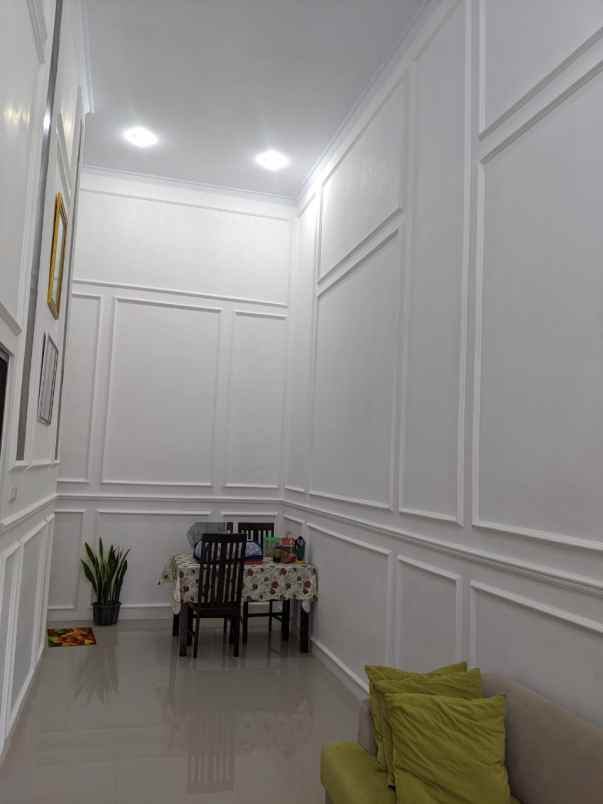 dijual rumah dengan akses tol jogja solo