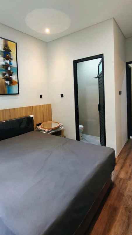 dijual rumah denokan
