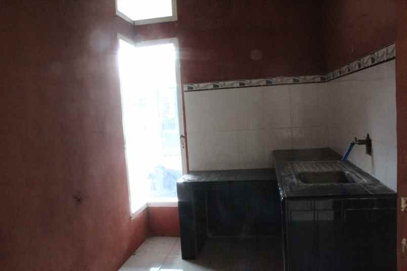 dijual rumah desa dadapan kec kabat kab