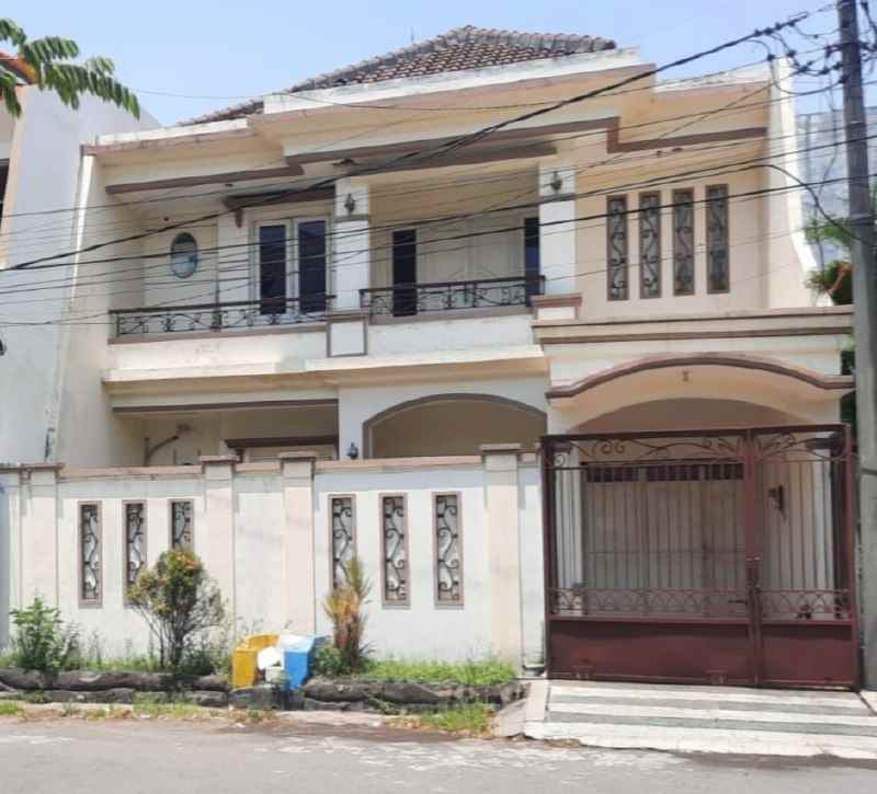 dijual rumah dharmahusada indah timur