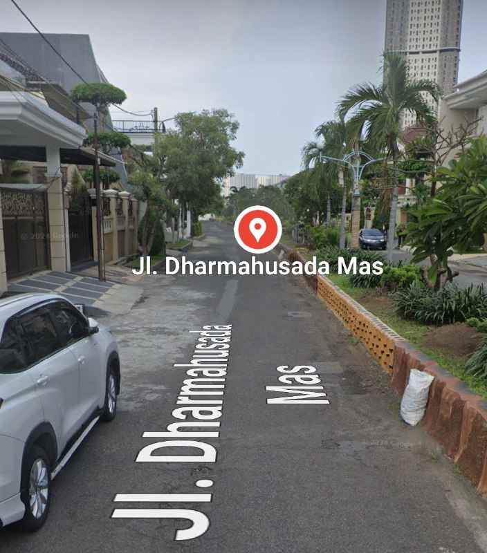 dijual rumah dharmahusada mas