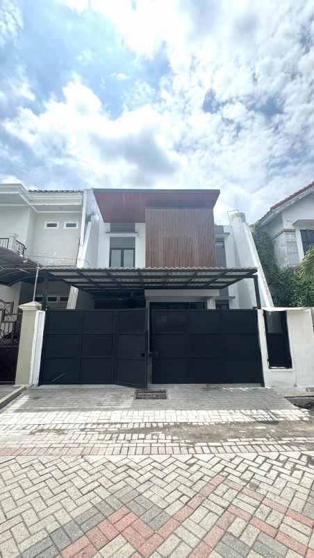 dijual rumah dharmahusada mas