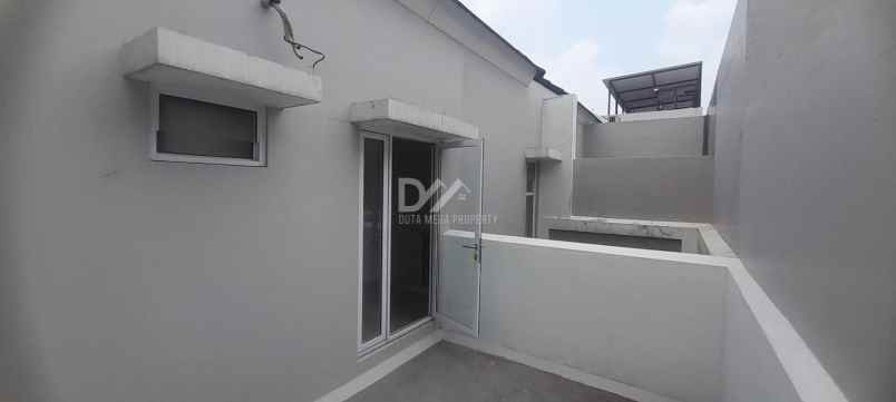 dijual rumah di gading serpong w