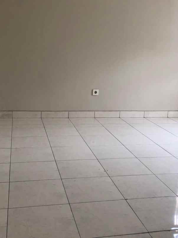 dijual rumah di legenda wisata cibubur