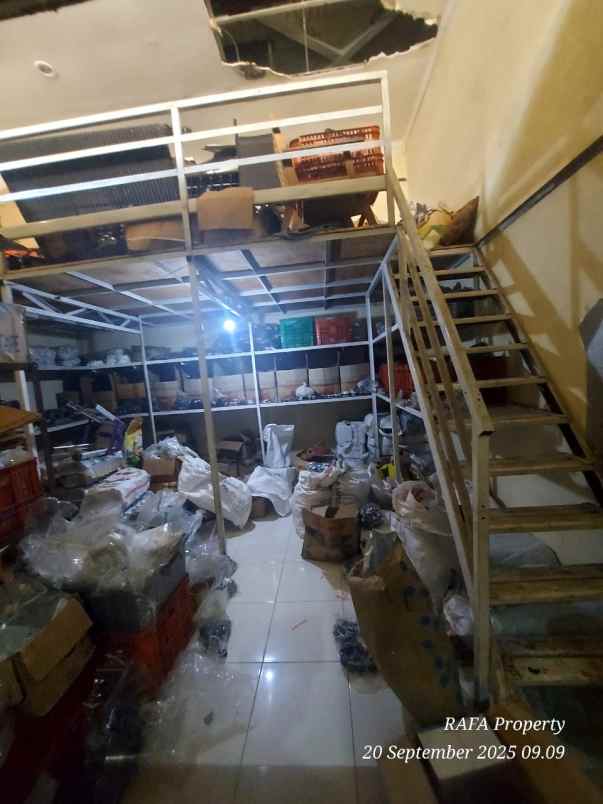 dijual rumah di palebon semarang
