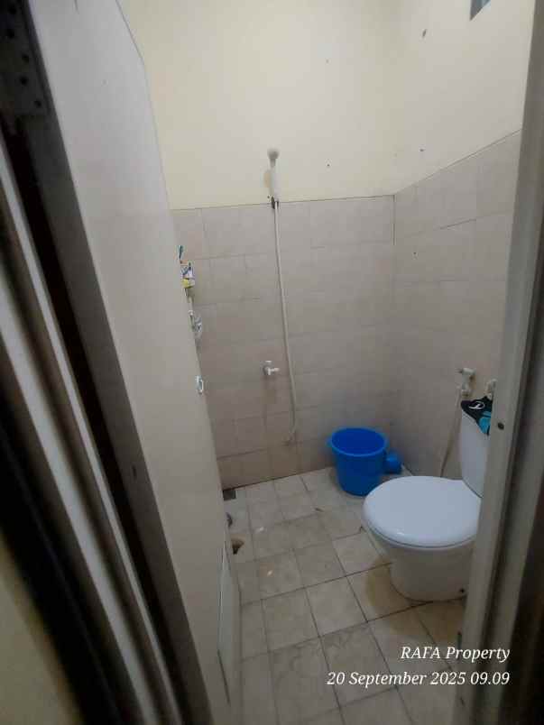 dijual rumah di palebon semarang
