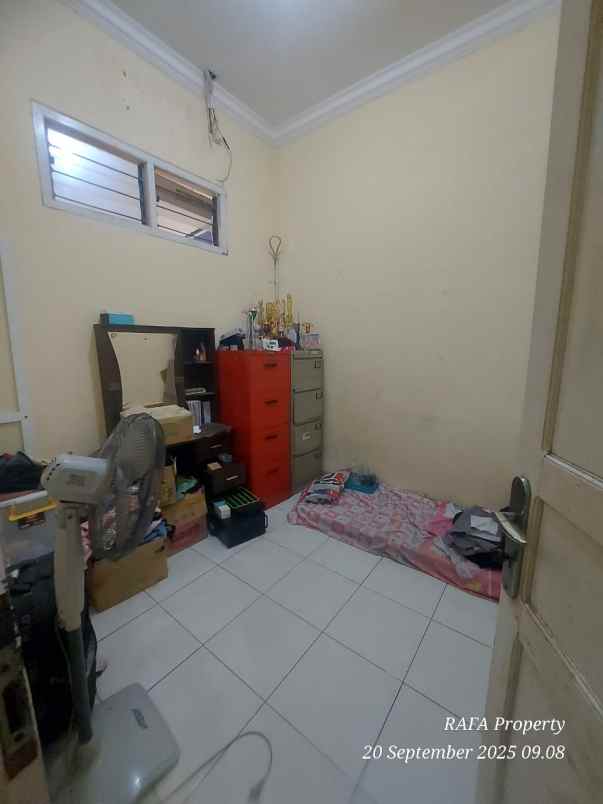 dijual rumah di palebon semarang