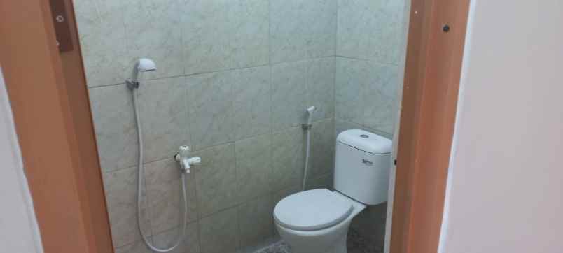 dijual rumah di perumahan irenk house c2 rt 05 rw 14