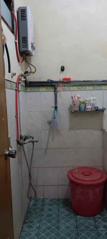 dijual rumah di pugad plamongansari semarang