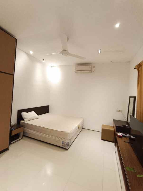 dijual rumah diamond park residence raya juanda