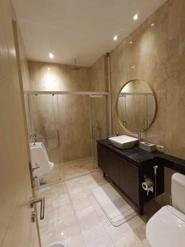 dijual rumah diamond park residence raya juanda