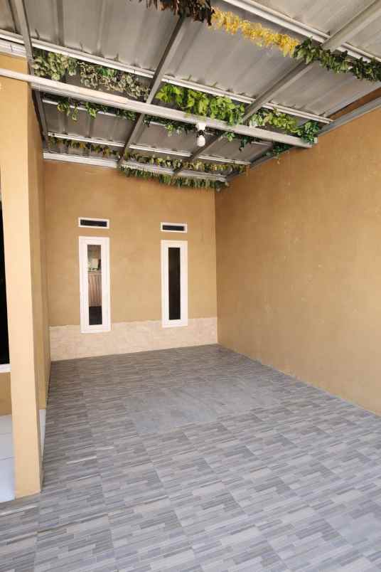 dijual rumah dukuh zambrud mustikajaya