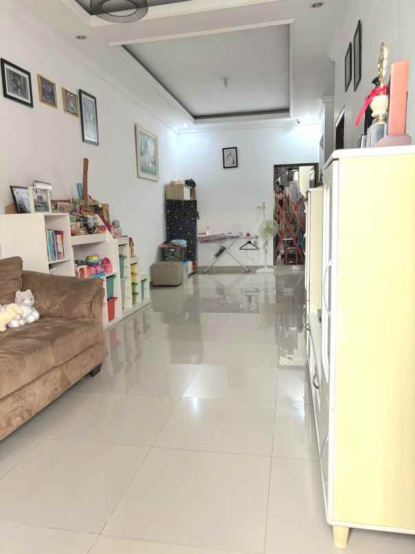 dijual rumah duren sawit jaktim