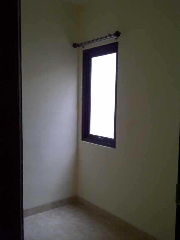 dijual rumah fontana residence jagakarsa