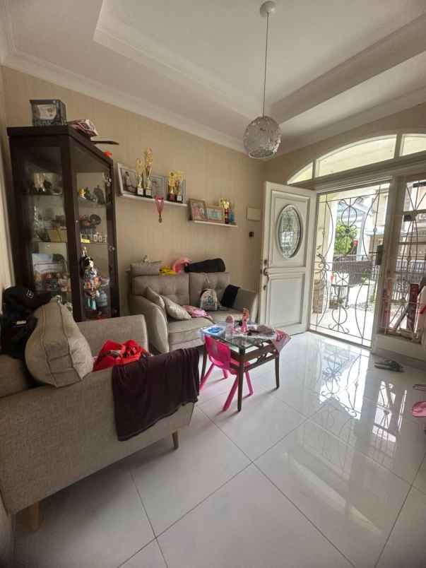 dijual rumah gading residence kelapa gading