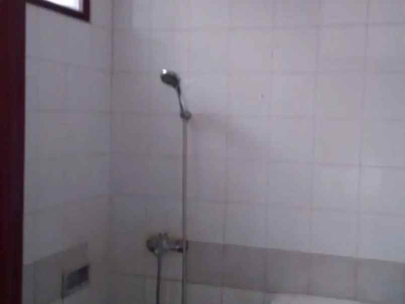 dijual rumah galaxy