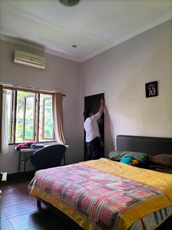 dijual rumah gegerkalong permai