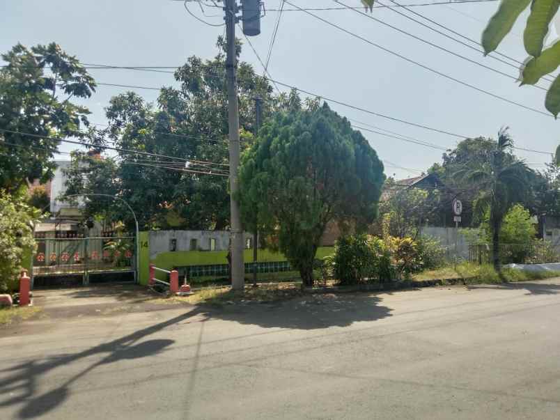 dijual rumah gondomono