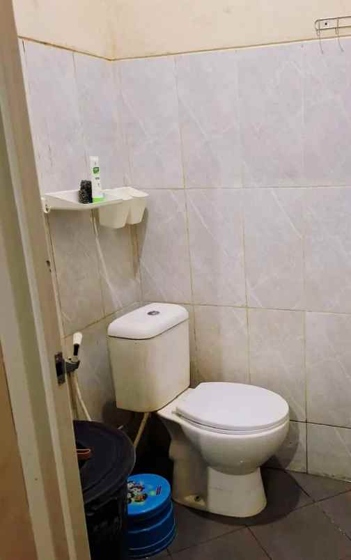 dijual rumah grafika