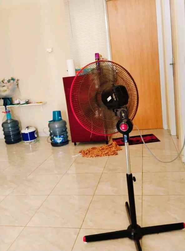 dijual rumah grafika