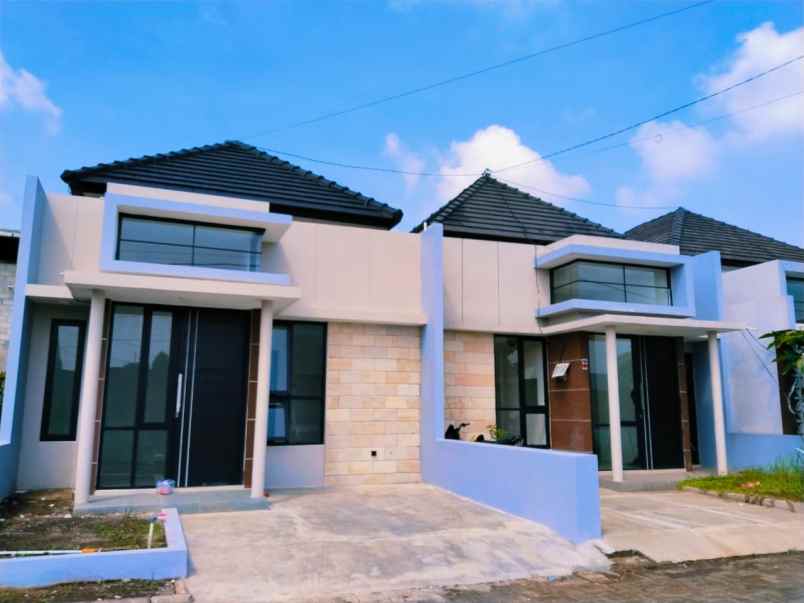 dijual rumah graha saptoraya desa