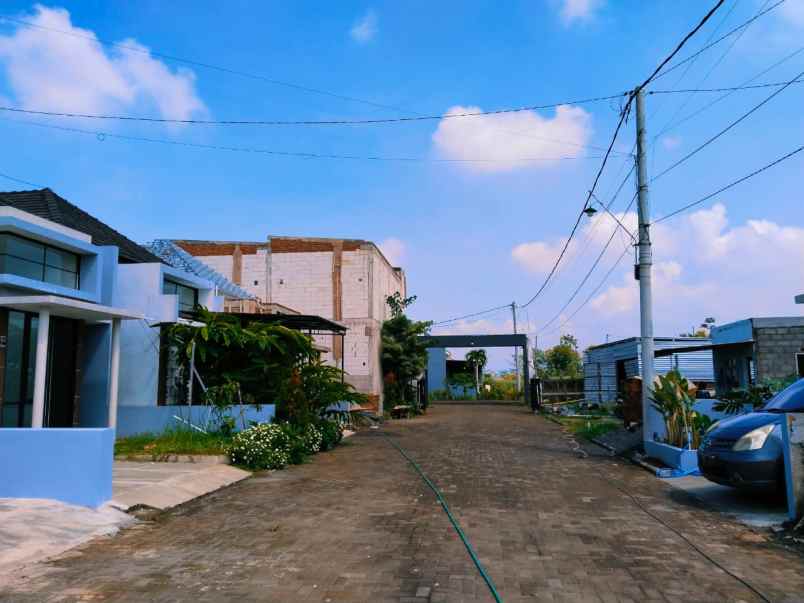 dijual rumah graha saptoraya desa