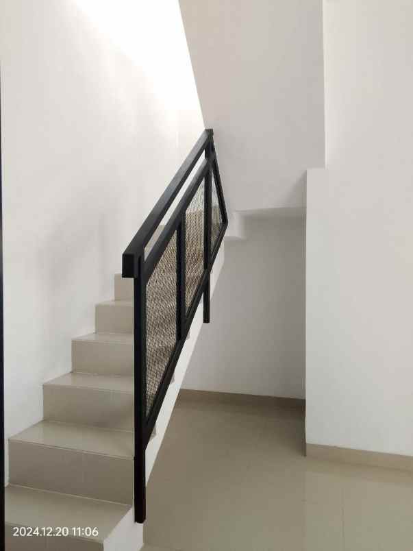 dijual rumah grand depok city area