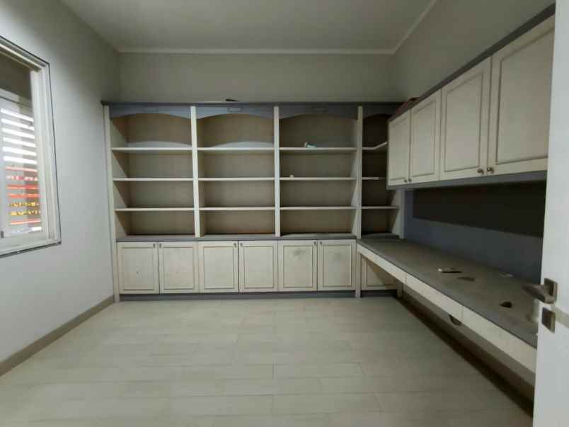 dijual rumah grand orchard kelapa gading