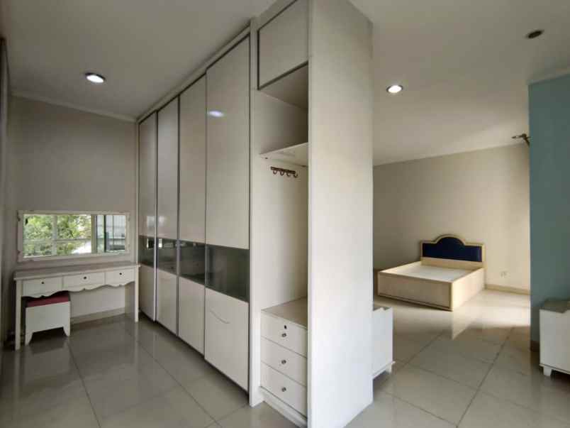 dijual rumah grand orchard kelapa gading