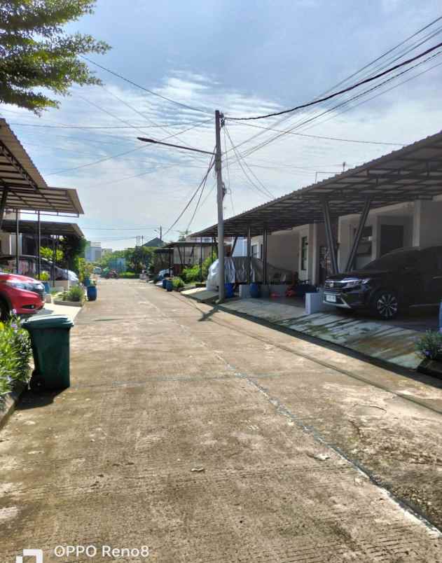 dijual rumah grand sharon residence