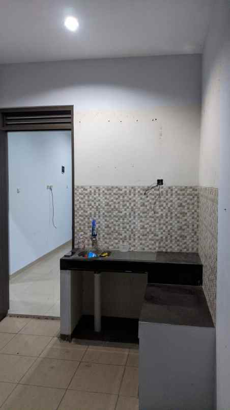 dijual rumah grand sharon residence