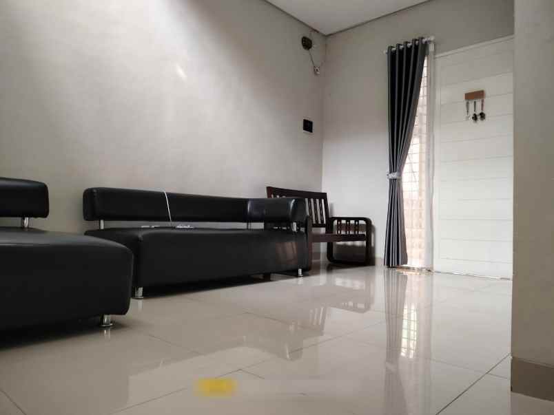 dijual rumah green serpong bintaro