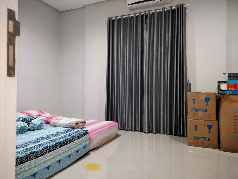 dijual rumah green serpong bintaro