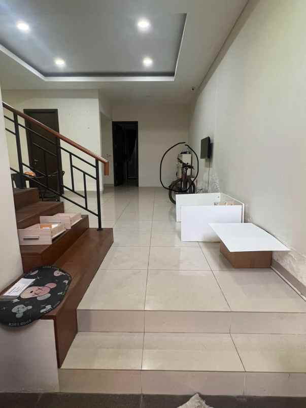 dijual rumah greenwich park bsd city