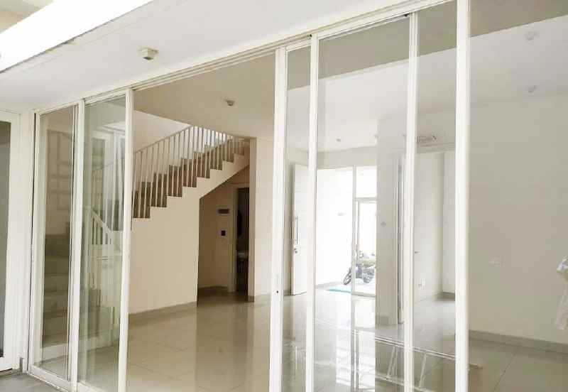 dijual rumah griya galaxy