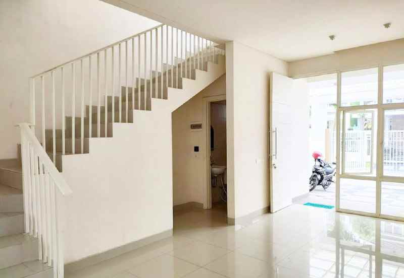 dijual rumah griya galaxy