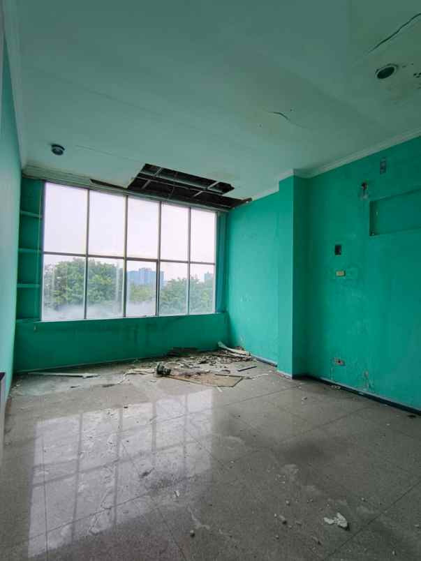 dijual rumah gunung sahari raya