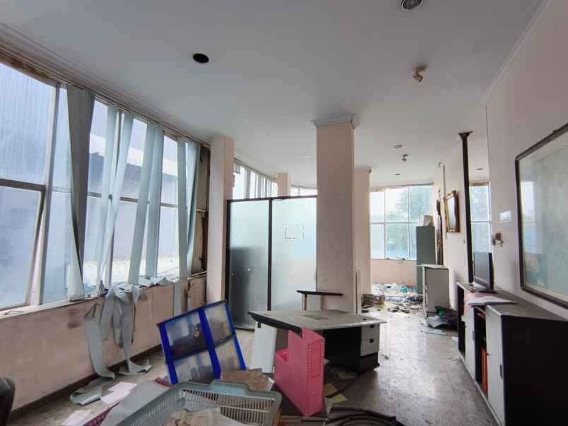 dijual rumah gunung sahari raya