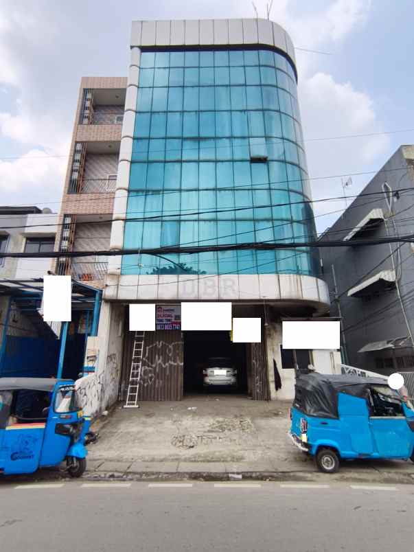 dijual rumah gunung sahari raya