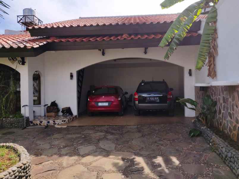 dijual rumah hanjuang 7 jatibening baru